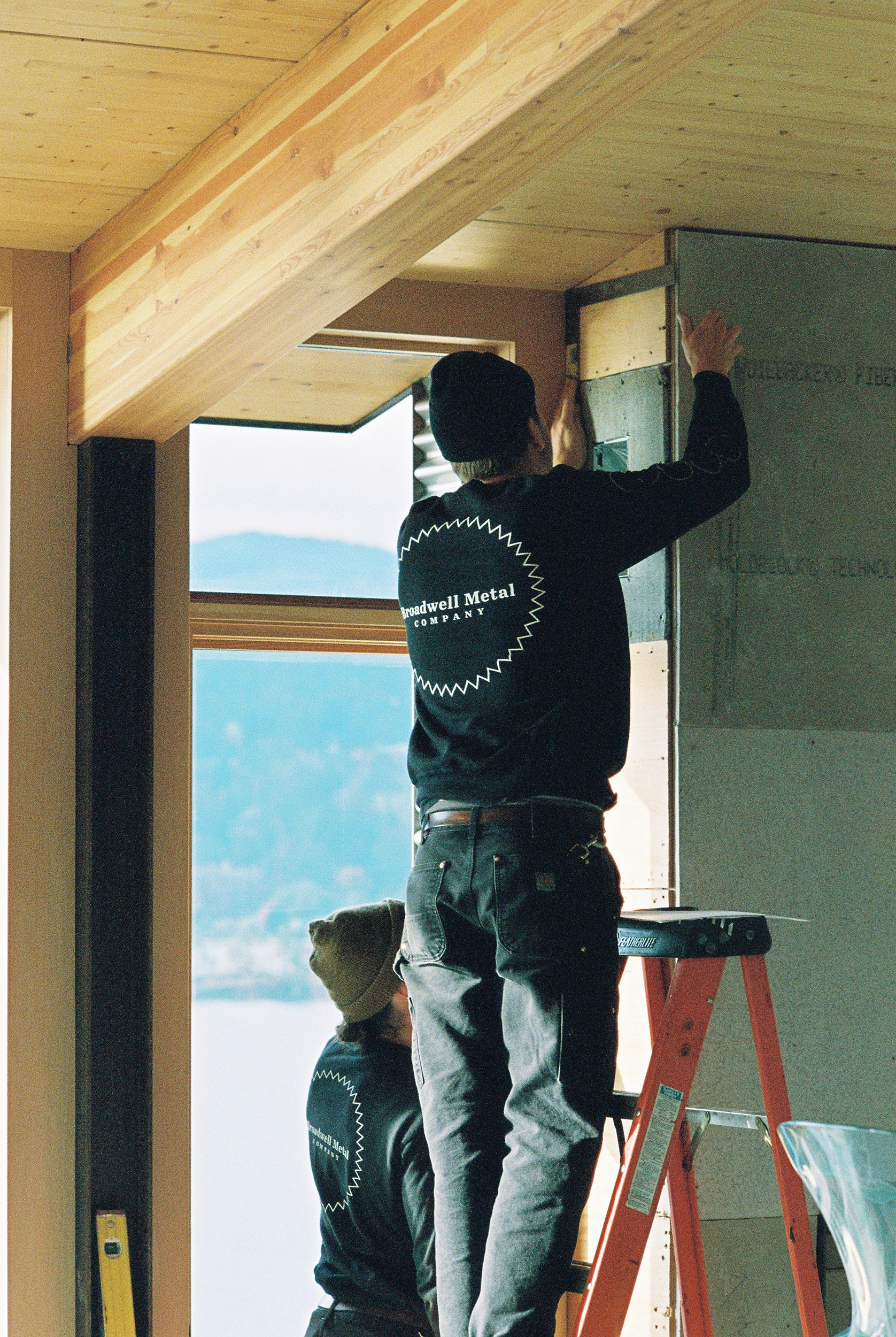 Broadwell Metal Adam on ladder